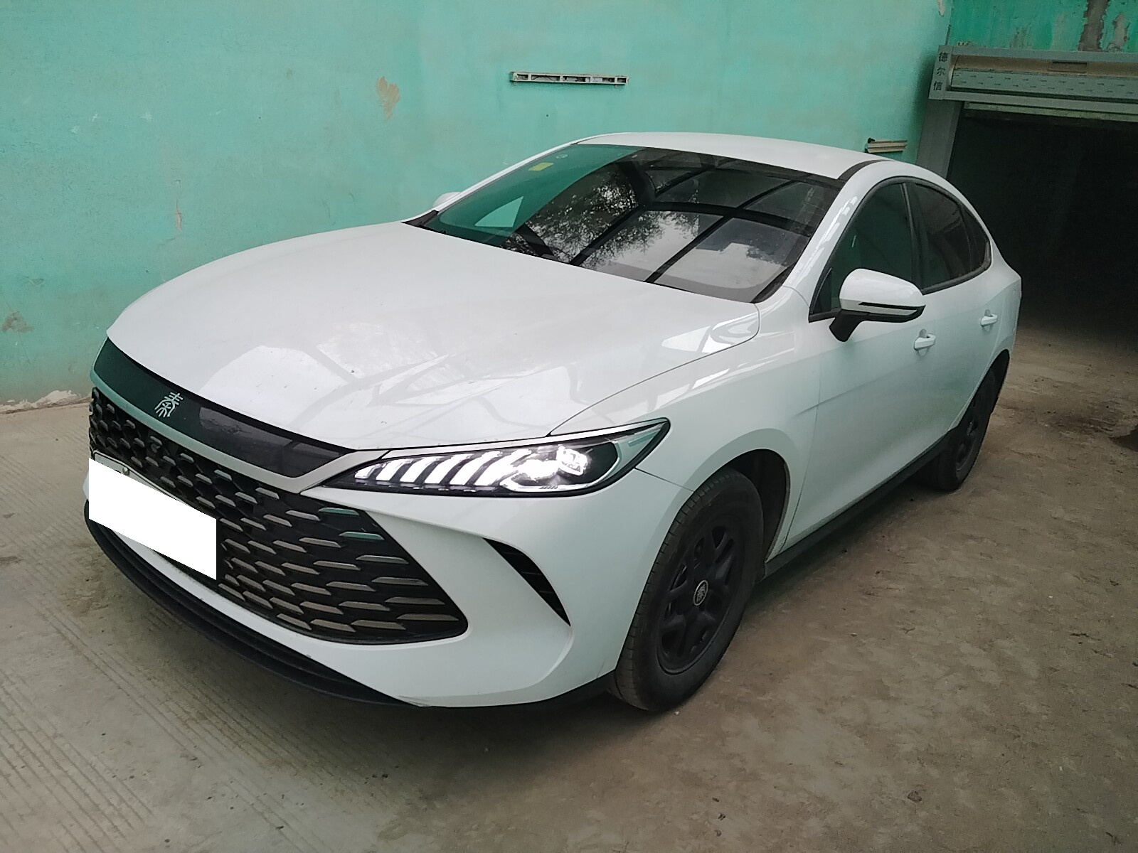 BYD Qin PLUS DM-i 2025 Smart Driving Edition 55KM Leading